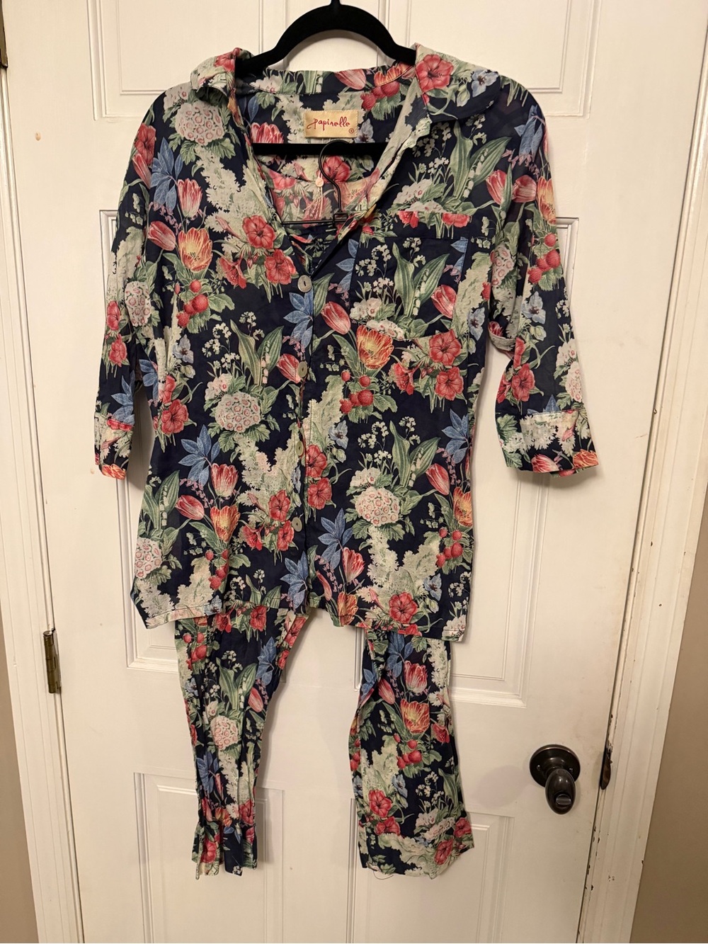 Women's Navy Floral Pajama Set - Cozy Button-Up Top & Matching Pants